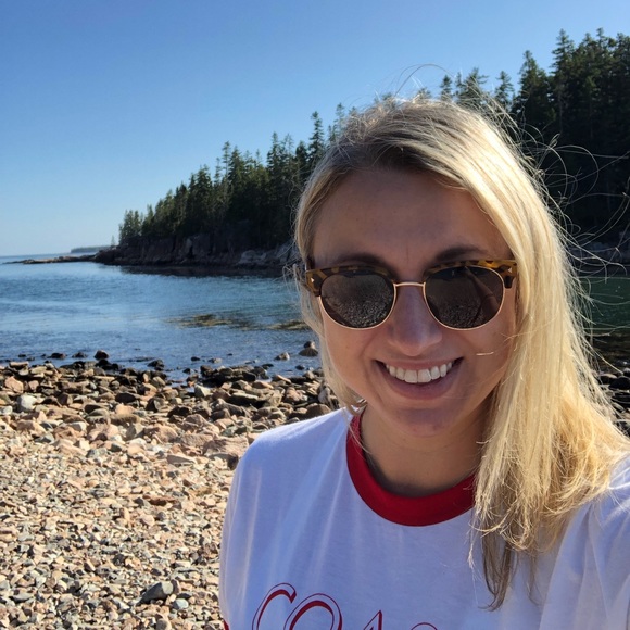 Meet your Posher, Stacey - Picture 1 of 1